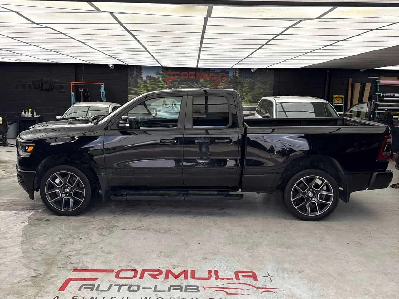 Dodge RAM 1500 * Sport * CARFAX * ����� �� ����������� | Mobile.bg � ����������� 2