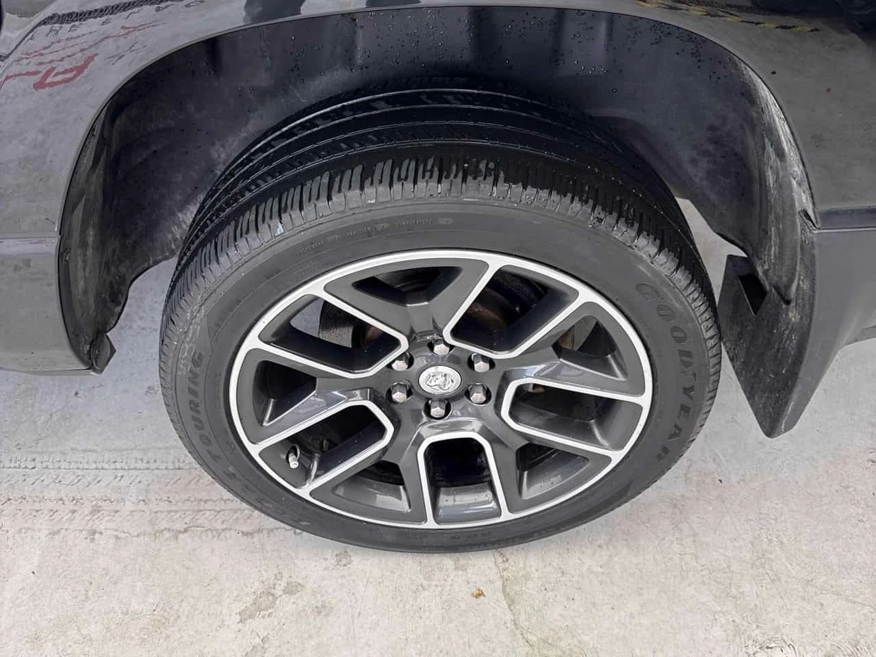 Dodge RAM 1500 * Sport * CARFAX * ����� �� ����������� | Mobile.bg � ����������� 7