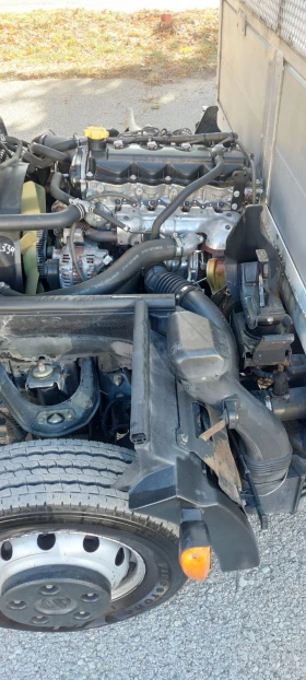 Nissan Capstar 2.5 tdi уникат, снимка 16