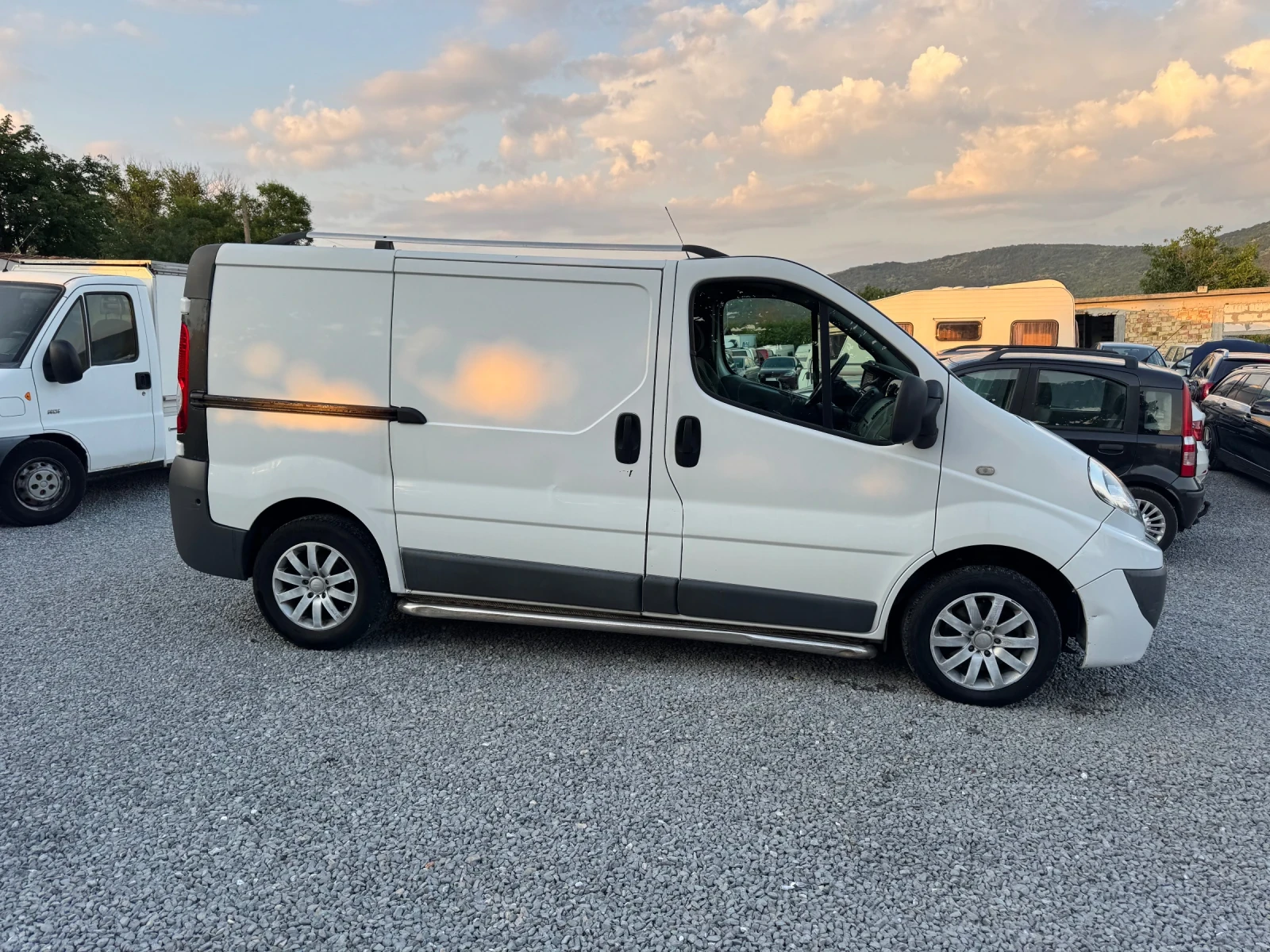 Renault Trafic 2.0 90hp. KLIMA 2009г. - изображение 3