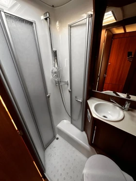 Каравана LMC EXQUISITE VIP 655, снимка 8