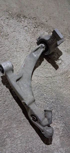 Предни долни носачи за Фх/QX 3.7 и 5.0, снимка 2