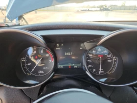 Alfa Romeo Giulia Ti RWD, снимка 9