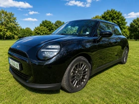 Mini Cooper J01 E, снимка 3