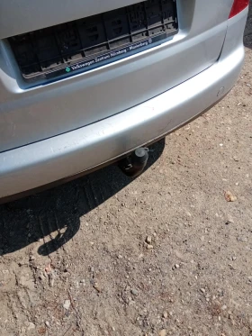 VW Touran 2.0  | Mobile.bg    13