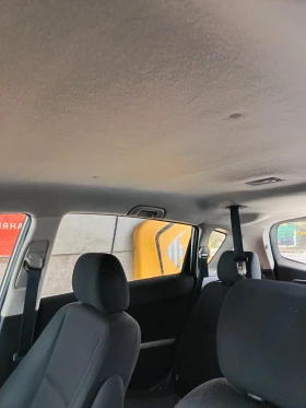 Toyota Corolla verso, снимка 11