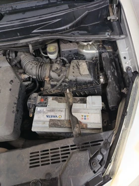 Toyota Corolla verso, снимка 14