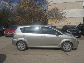 Toyota Corolla verso, снимка 4
