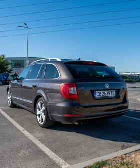 Skoda Superb - 6300 € - 12118476 2