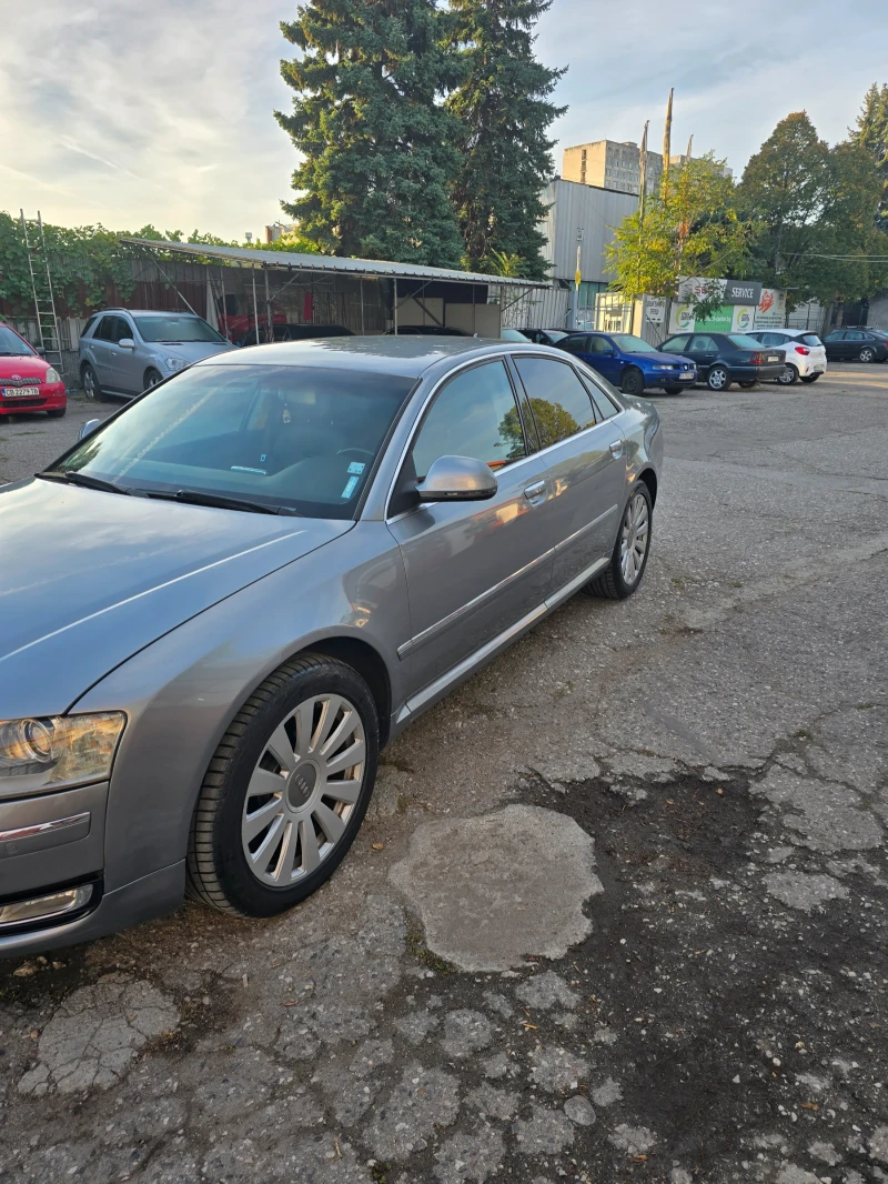 Audi A8 Дистроник, босе, 3g навигация, снимка 2 - Автомобили и джипове - 47516458