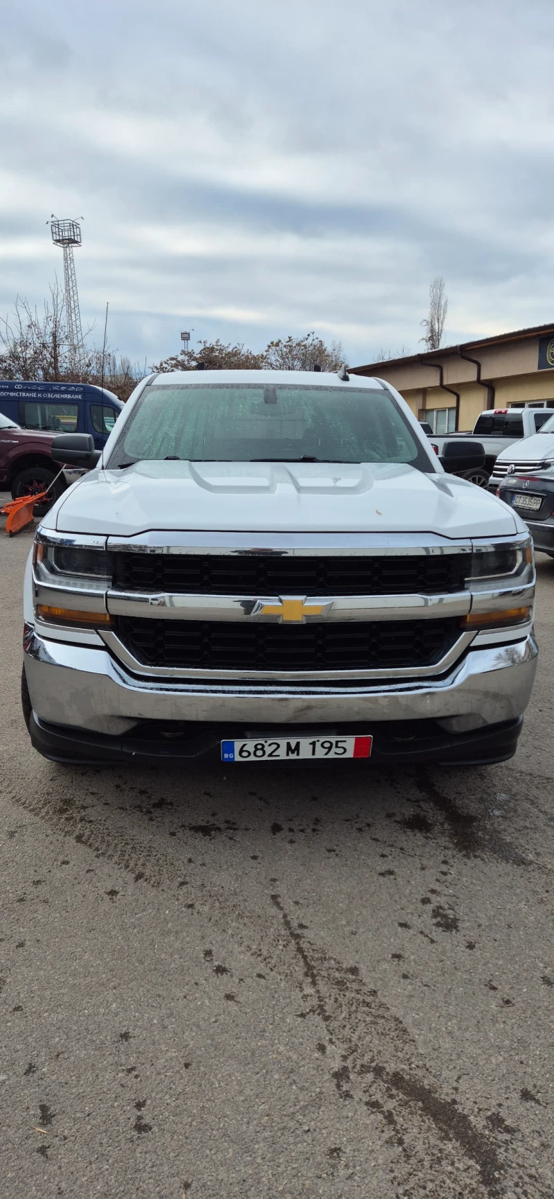 Chevrolet Silverado, снимка 1 - Автомобили и джипове - 48332221