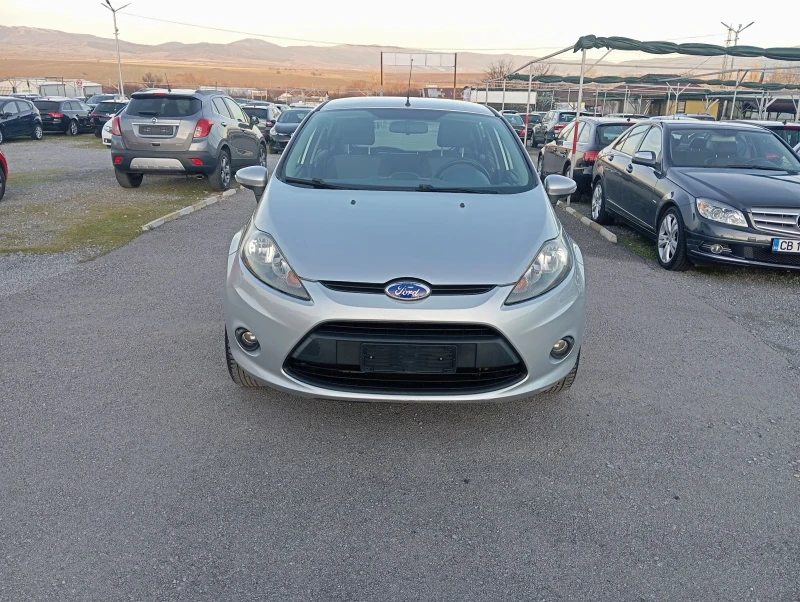 Ford Fiesta 1.4 бензин ГАЗ, снимка 1 - Автомобили и джипове - 48527531