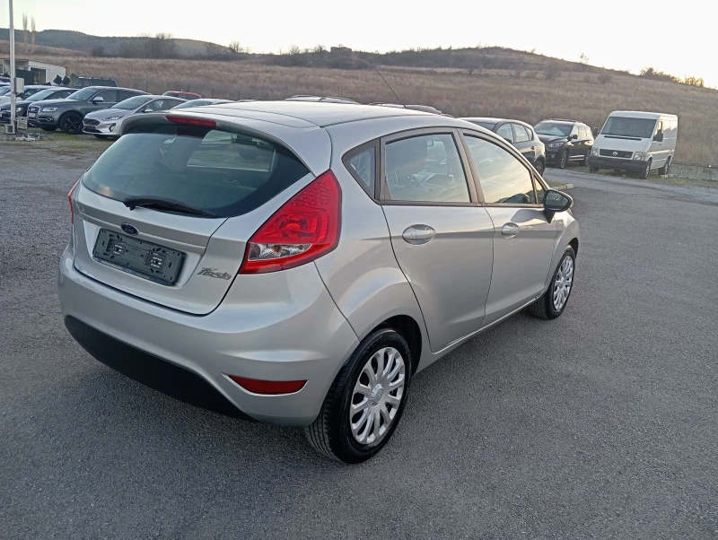 Ford Fiesta 1.4 бензин ГАЗ, снимка 5 - Автомобили и джипове - 48527531