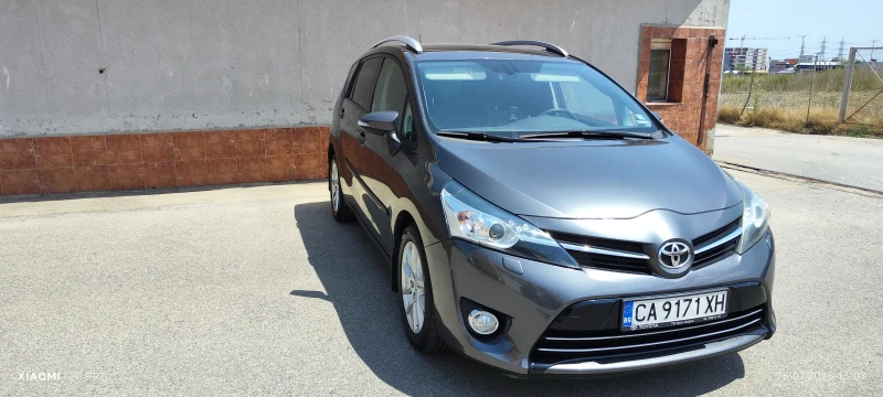 Toyota Verso, снимка 2 - Автомобили и джипове - 52484385