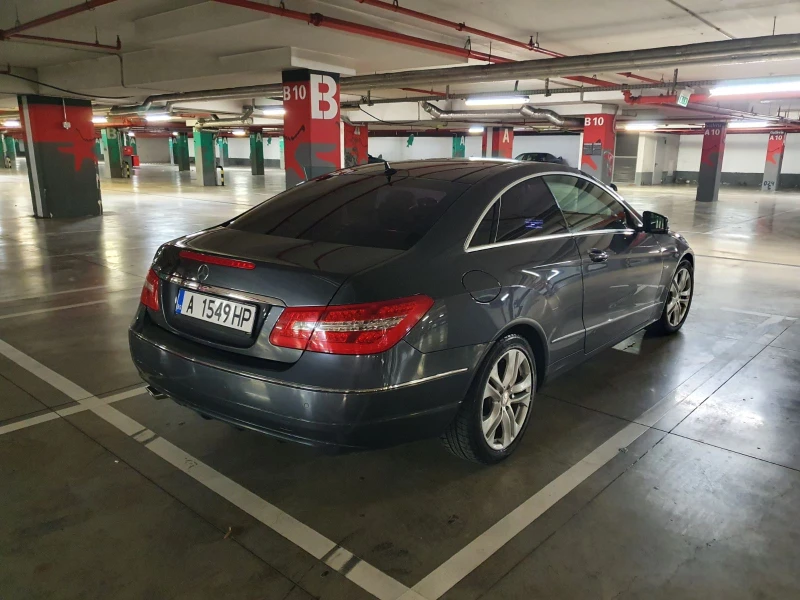 Mercedes-Benz E 250 2.2, снимка 5 - Автомобили и джипове - 52834314
