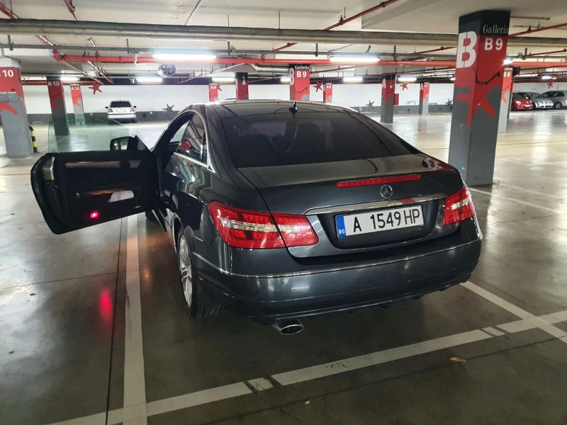 Mercedes-Benz E 250 2.2, снимка 6 - Автомобили и джипове - 52834314