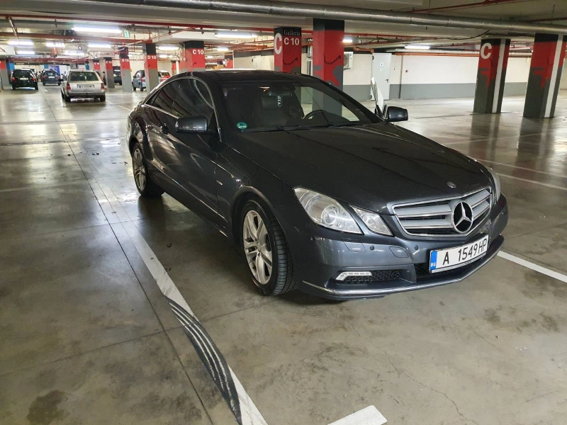 Mercedes-Benz E 250 2.2, снимка 2 - Автомобили и джипове - 52834314
