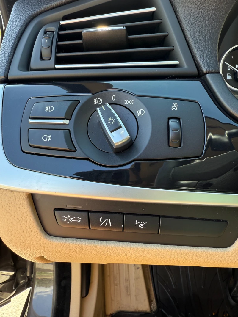 BMW 530 HUD Night Vision, снимка 10 - Автомобили и джипове - 52437841