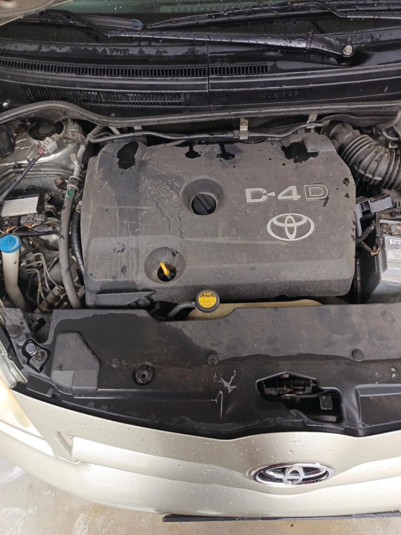 Toyota Corolla verso, снимка 13 - Автомобили и джипове - 52516143