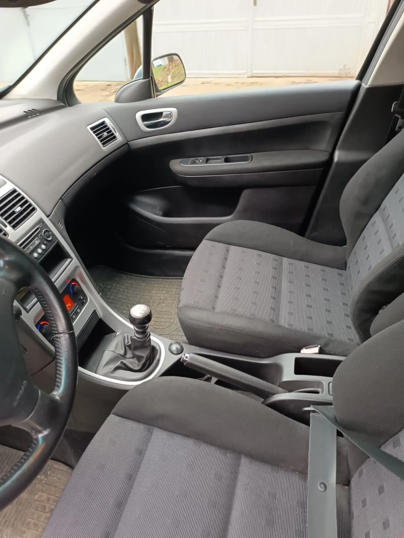 Peugeot 307 2.0 HDI, снимка 9 - Автомобили и джипове - 52713464
