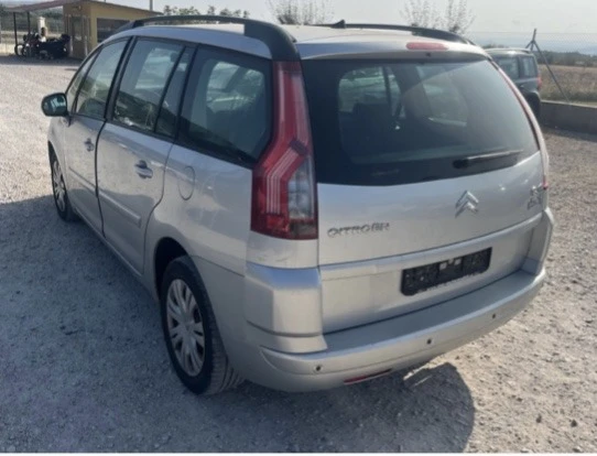 Citroen C4 Picasso 1.6 hdi, снимка 4 - Автомобили и джипове - 42643457