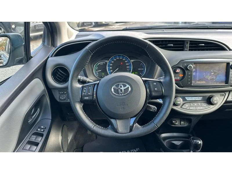 Toyota Yaris 1.5 HSD STYLE - изображение 9