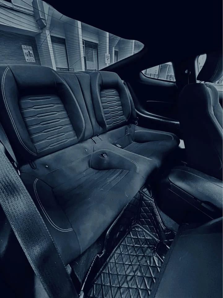 Ford Mustang EcoBoost С РЕГИСТРАЦИЯ & АВТО КРЕДИТ, снимка 15 - Автомобили и джипове - 53799999