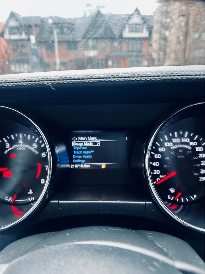 Ford Mustang EcoBoost С РЕГИСТРАЦИЯ & АВТО КРЕДИТ, снимка 11 - Автомобили и джипове - 53799999