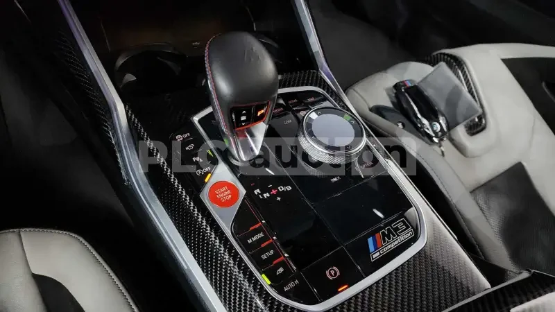 BMW M3 COMPETITION* CARBON BUCKET SEATS* HARMAN KARDON* , снимка 8 - Автомобили и джипове - 53988524