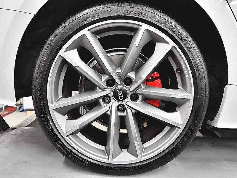 Audi A5 2.0 TDI Quattro, снимка 8 - Автомобили и джипове - 55032048