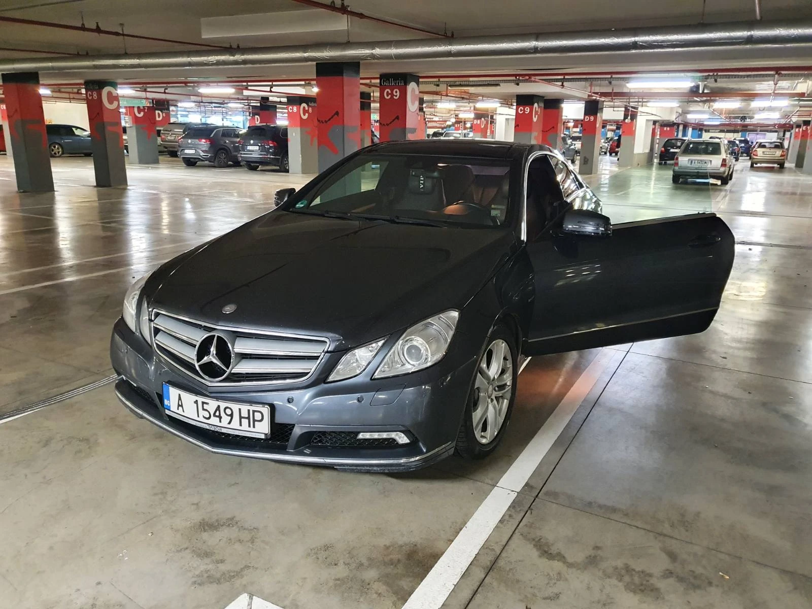 Mercedes-Benz E 250 2.2, снимка 1