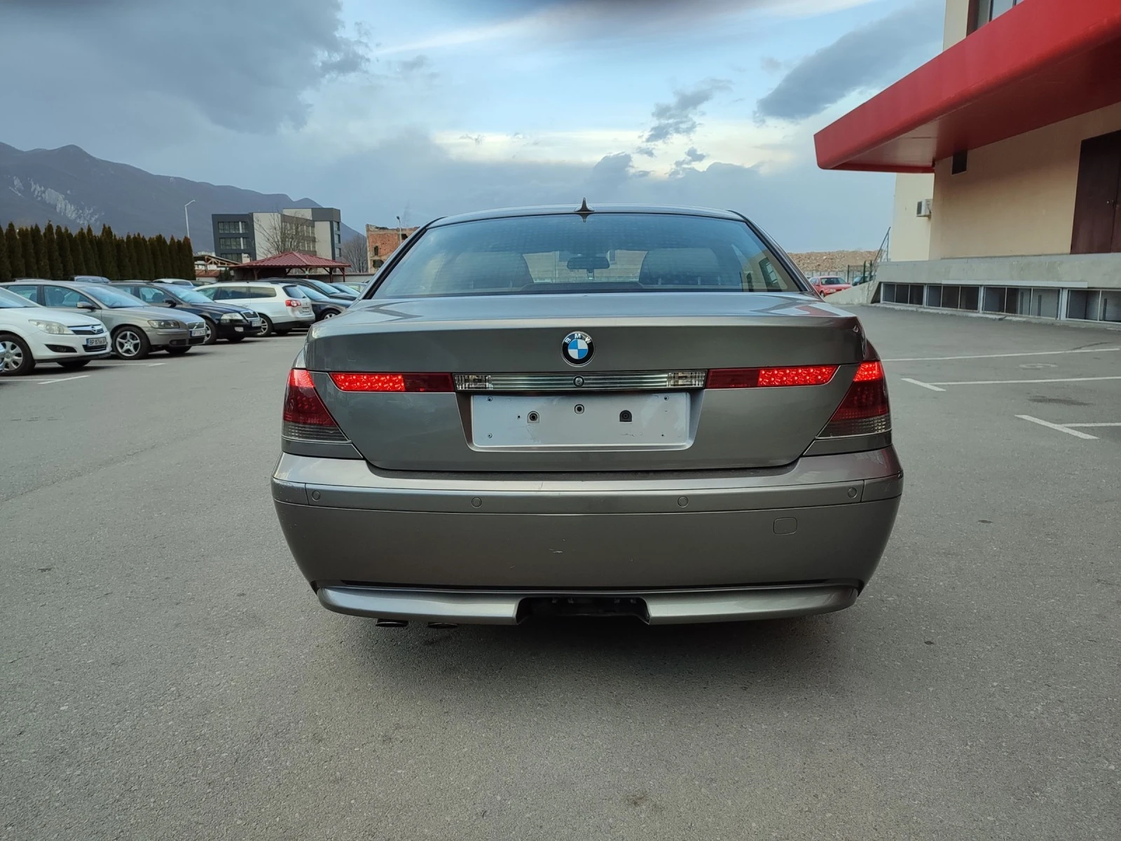 BMW 730 3.0d 218cv - изображение 9