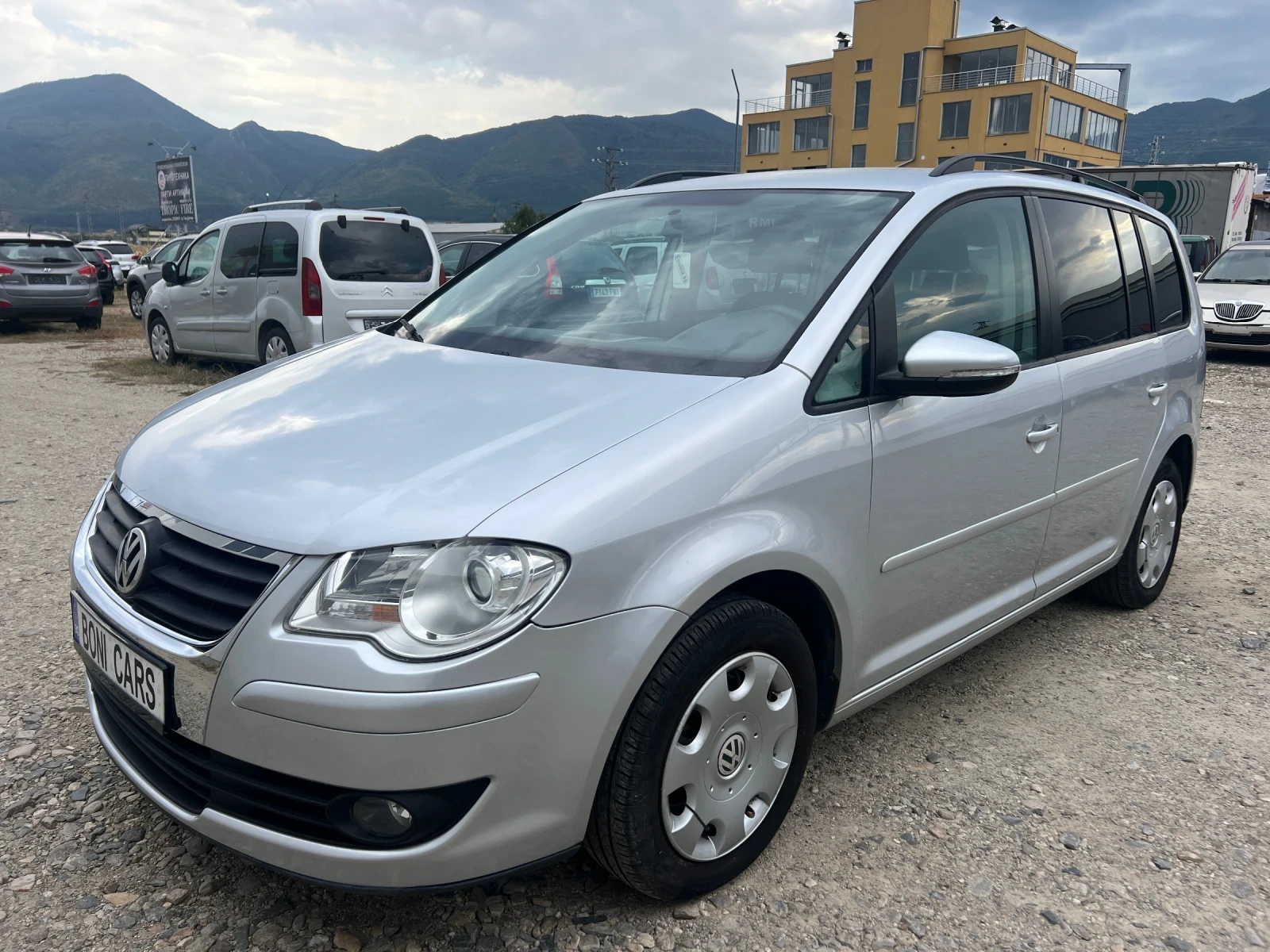 VW Touran 1.4 TSI- 140к.с. 6+ 1 /Фабричен метан/ Италия - [1] 