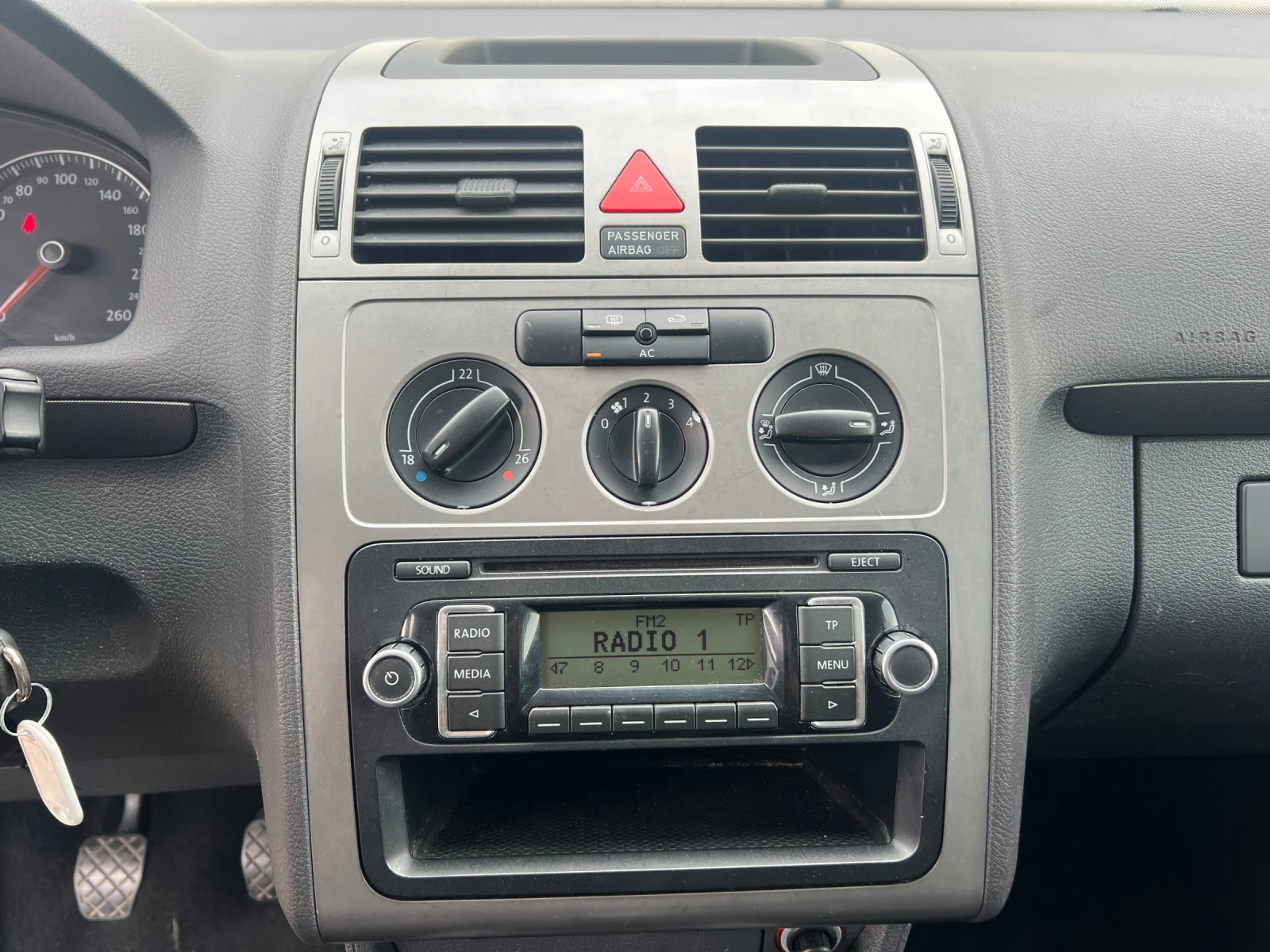 VW Touran 1.4 TSI- 140.. 6+ 1 /  | Mobile.bg   15