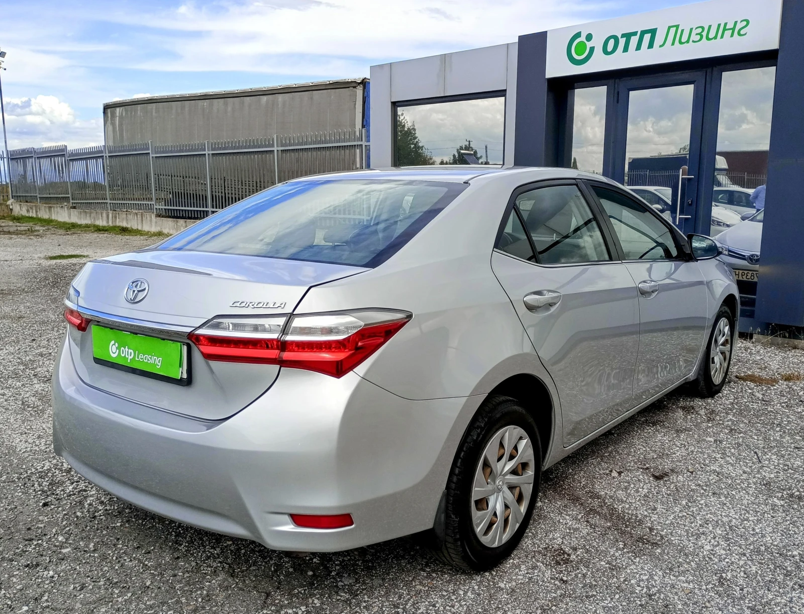 Toyota Corolla 1.6 VVT-I - изображение 4