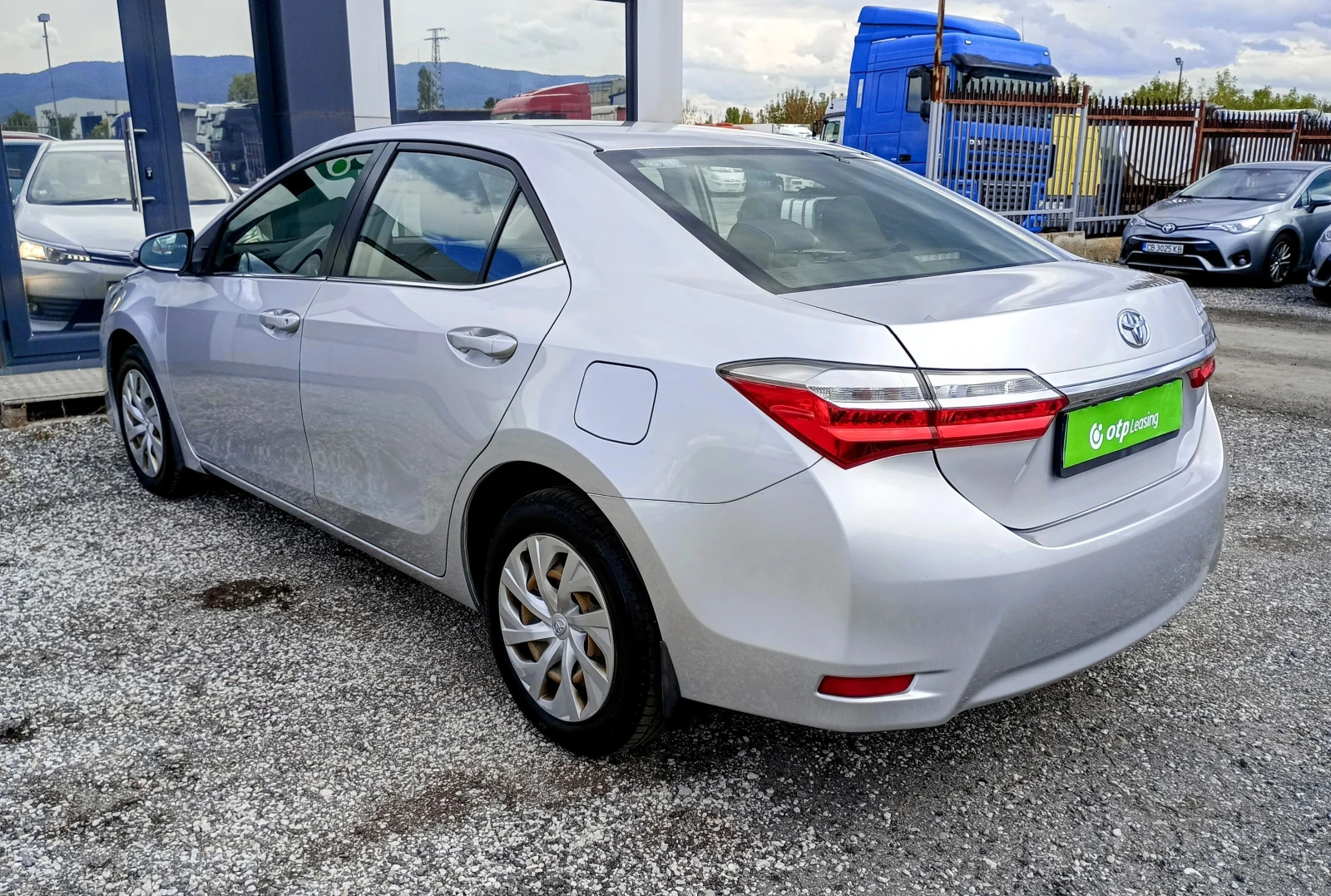 Toyota Corolla 1.6 VVT-I - изображение 3