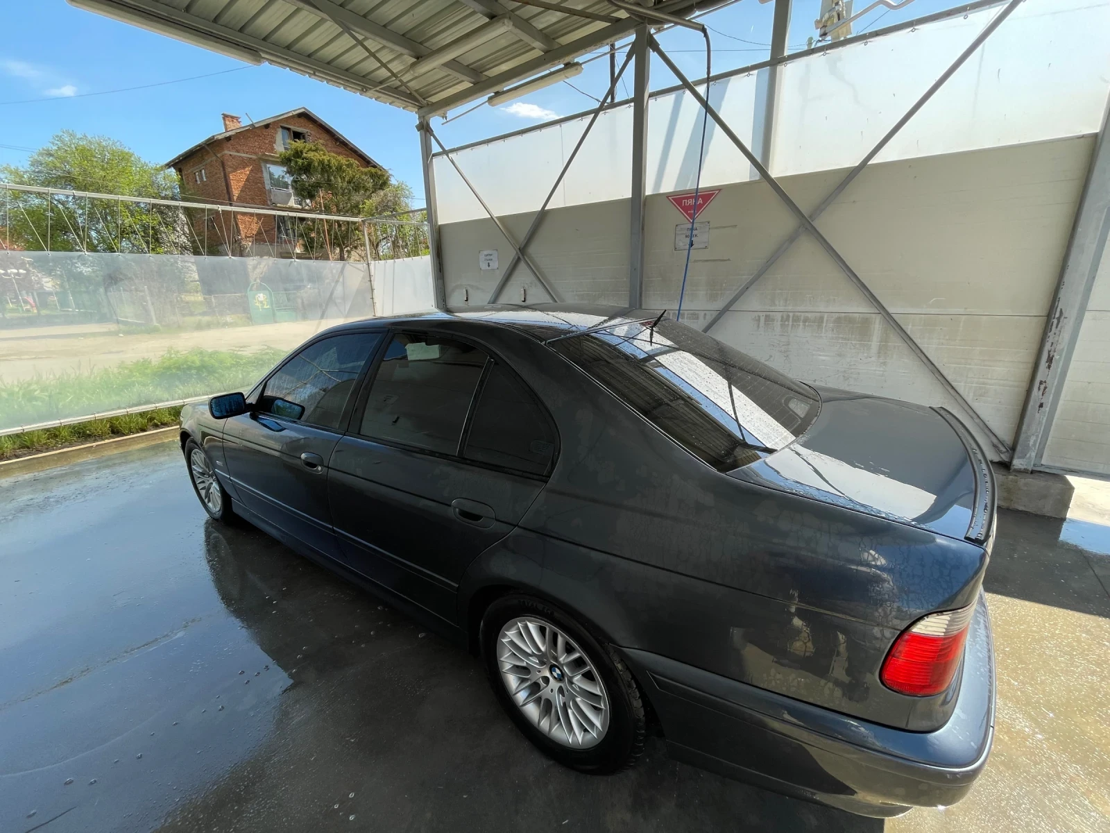 BMW 528  - изображение 5