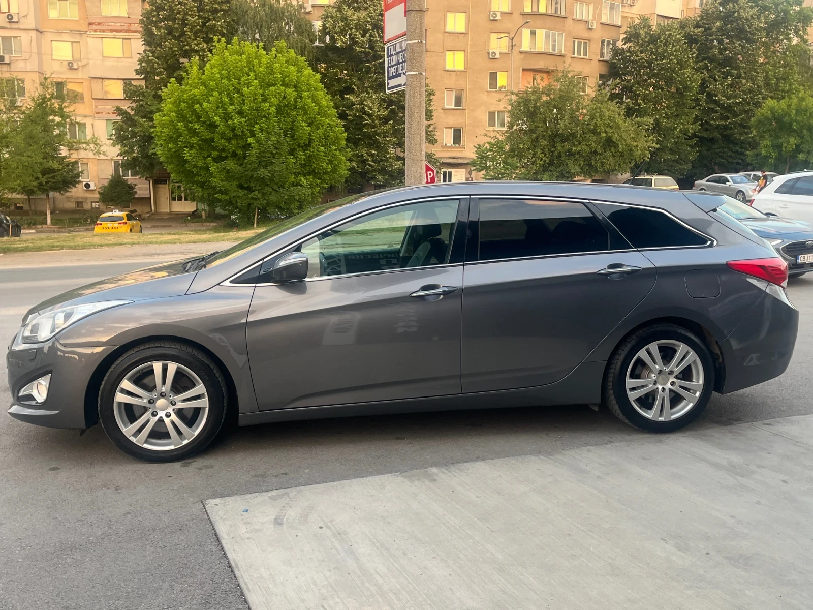 Hyundai I40 1.7CRDI Panorama | Mobile.bg   8