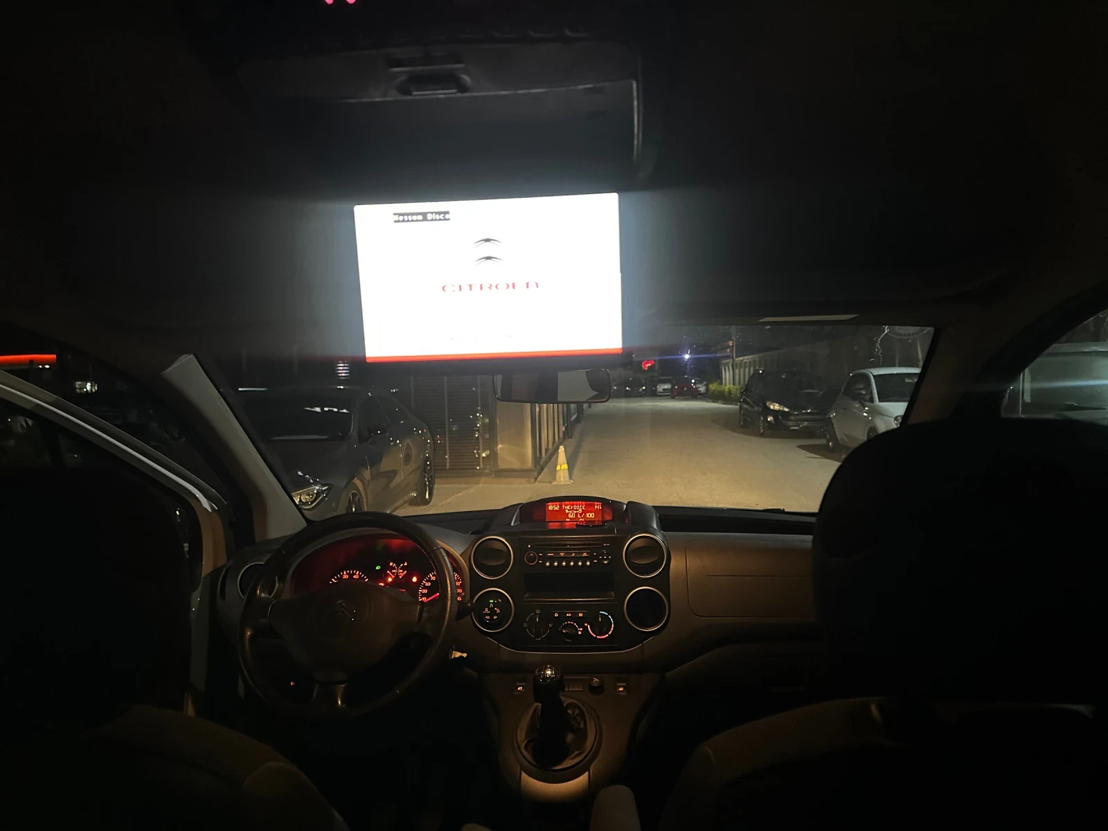 Citroen Berlingo 1, 6hdi Multispace X thea TRe - изображение 10