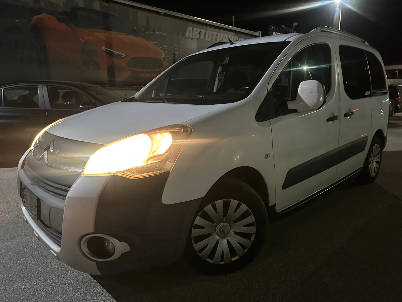 Citroen Berlingo 1, 6hdi Multispace X thea TRe - изображение 2