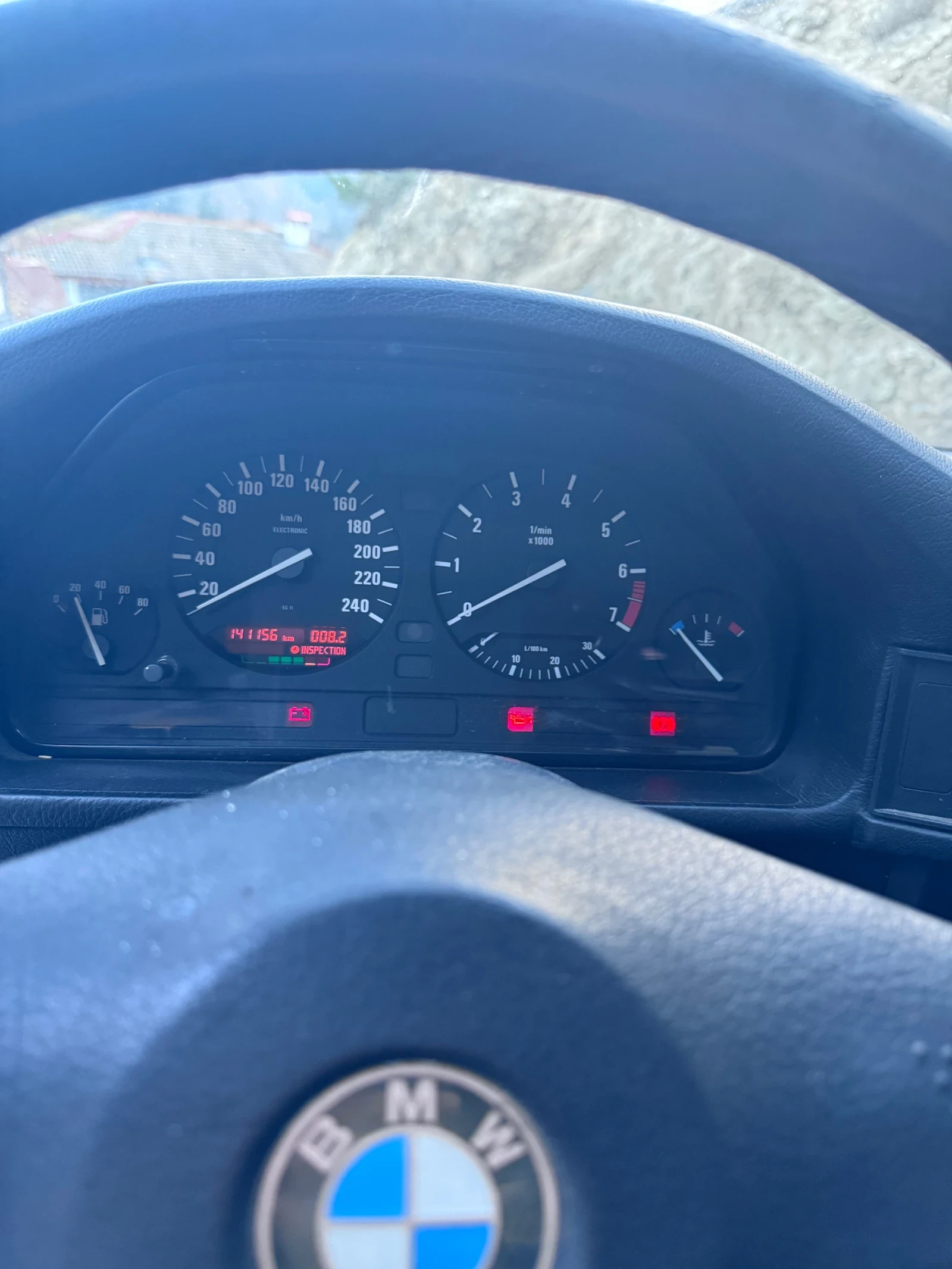 BMW 520 i | Mobile.bg   7