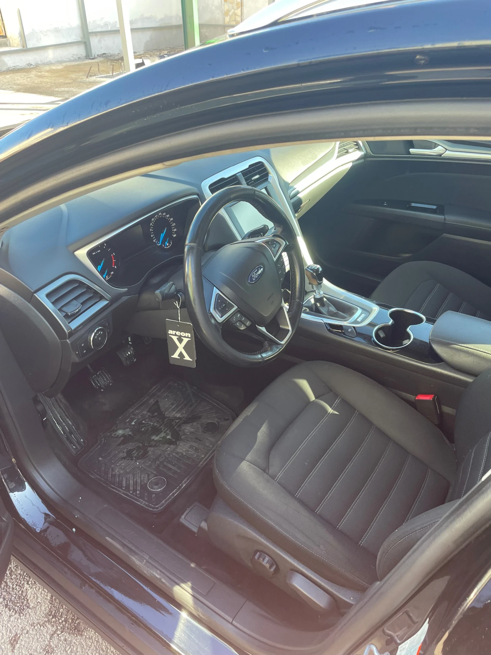 Ford Mondeo  2.0 TDCi SYNC  | Mobile.bg   4