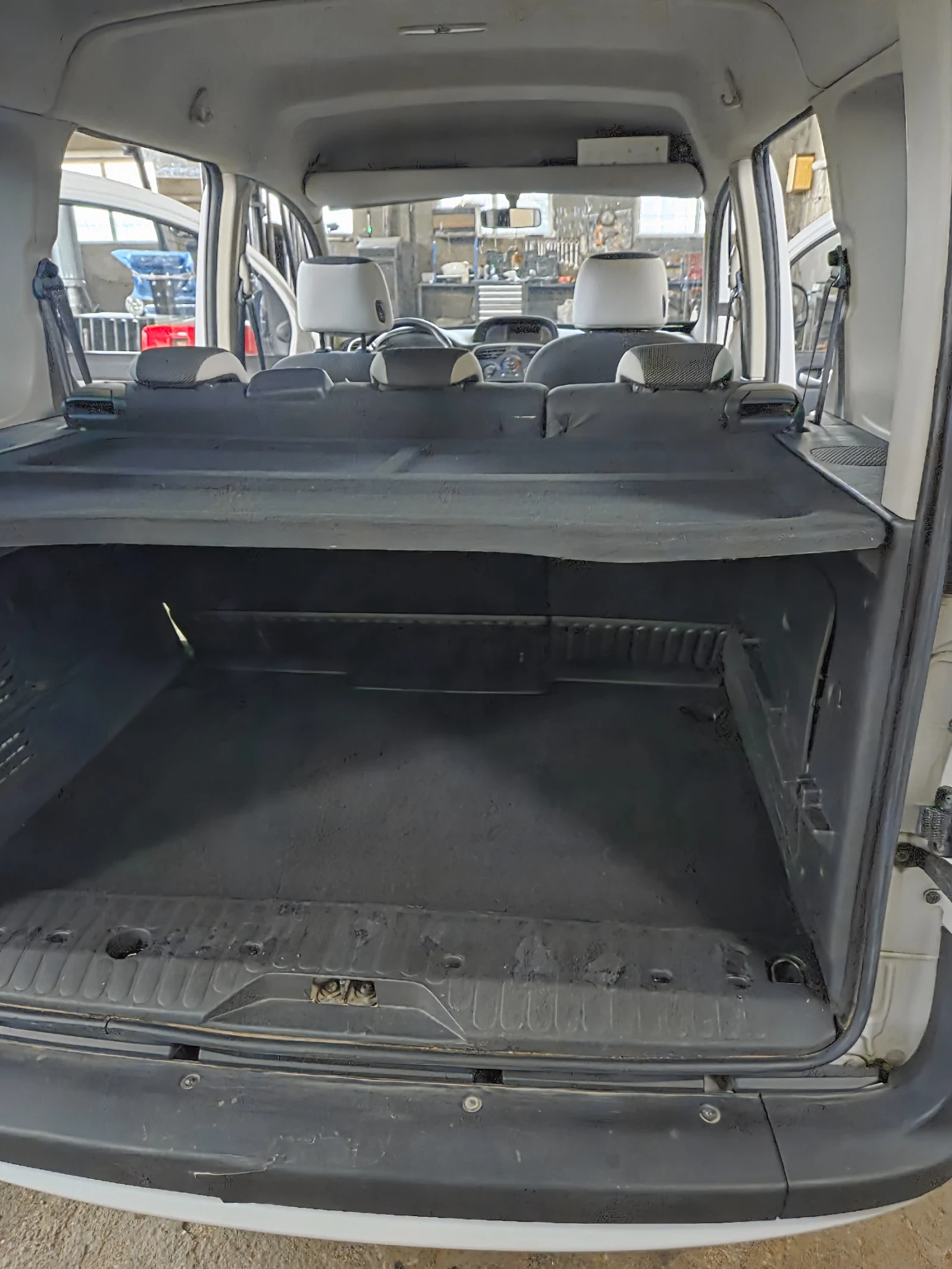 Renault Kangoo  - изображение 7