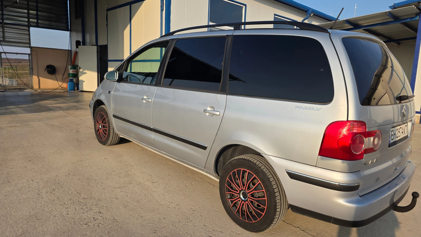 VW Sharan, снимка 9 - Автомобили и джипове - 53732100