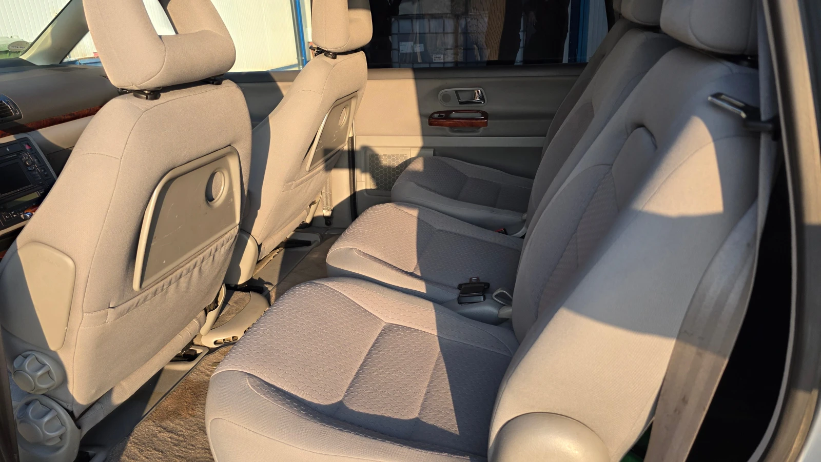 VW Sharan, снимка 15 - Автомобили и джипове - 53732100