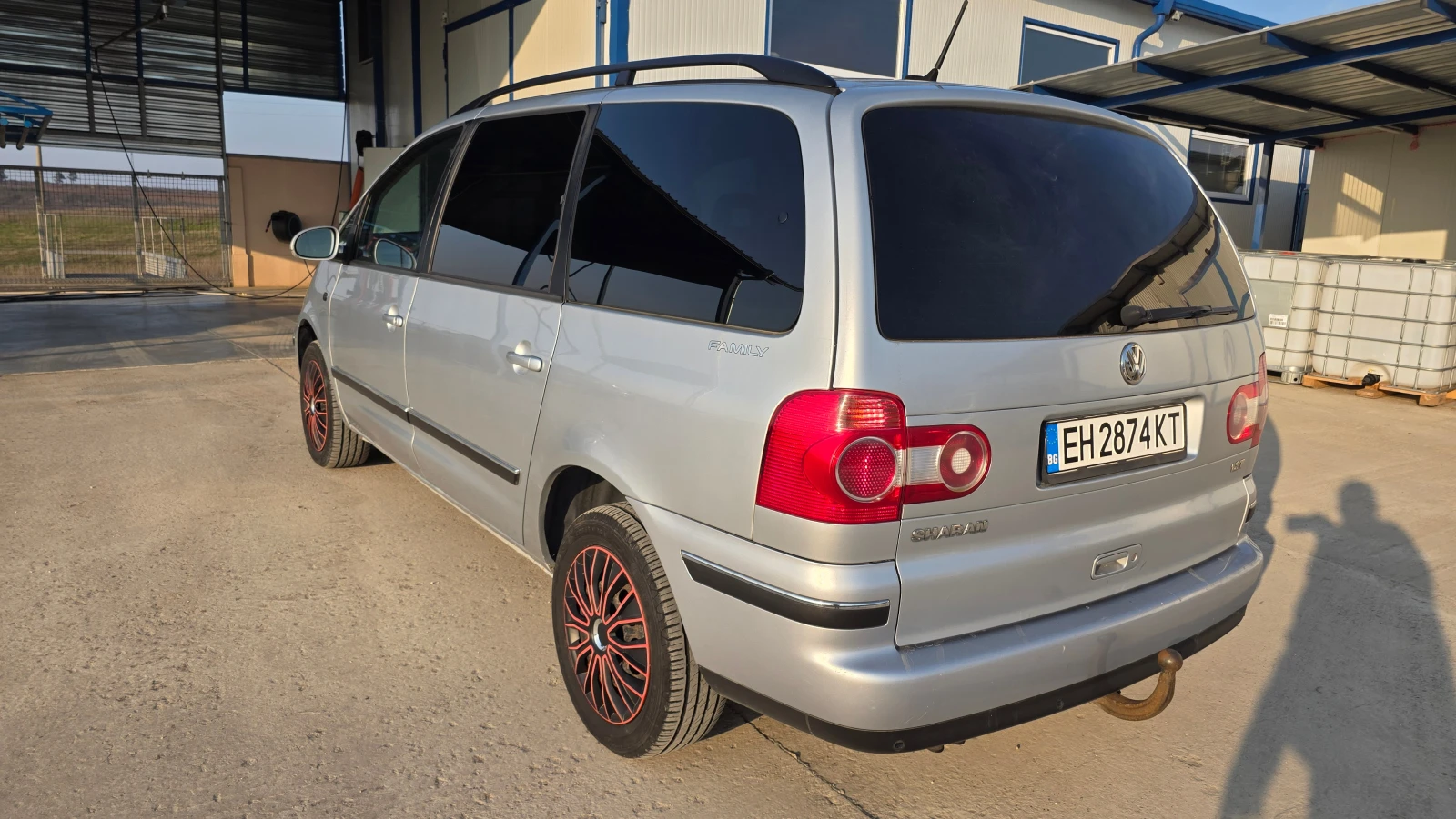 VW Sharan, снимка 8 - Автомобили и джипове - 53732100