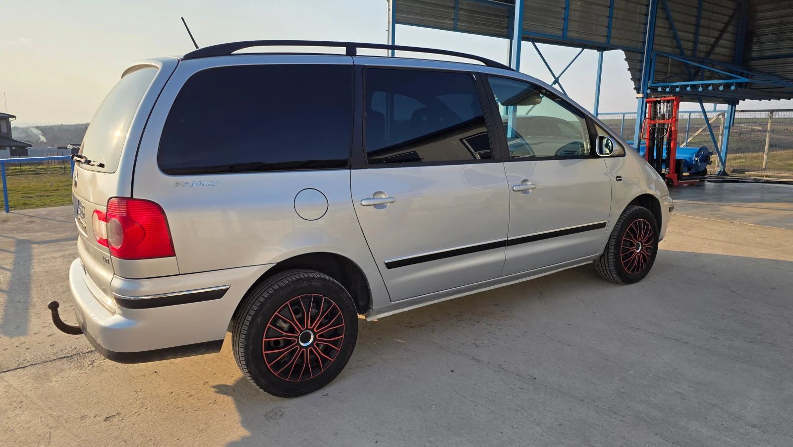 VW Sharan, снимка 5 - Автомобили и джипове - 53732100