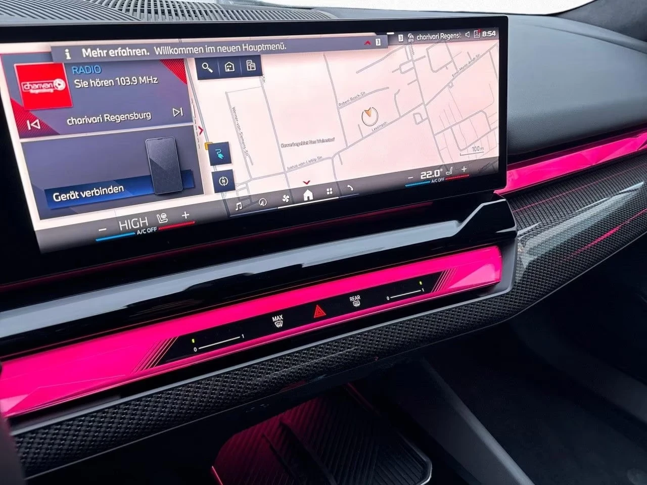 BMW i5 M60/xDrive/CARBON/ICONIC GLOW/PANO/B&W/360/HEAD UP, снимка 8 - Автомобили и джипове - 53972919