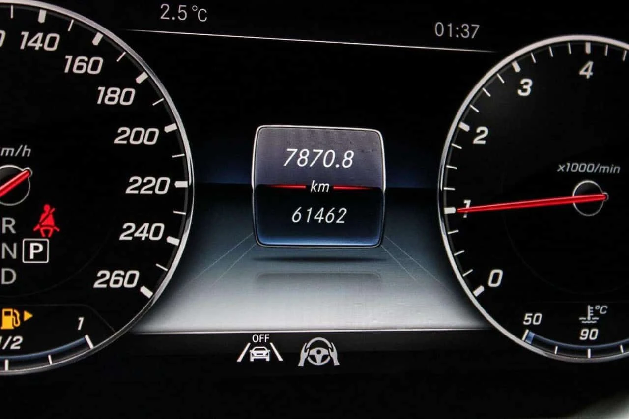 Mercedes-Benz S 560 * CARFAX * ФИКСИРАНА ЦЕНА, снимка 11 - Автомобили и джипове - 53996032