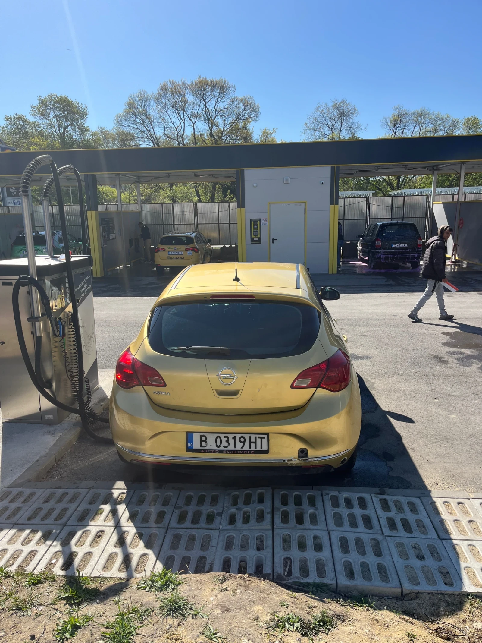Opel Astra Спешно, снимка 3 - Автомобили и джипове - 54407322